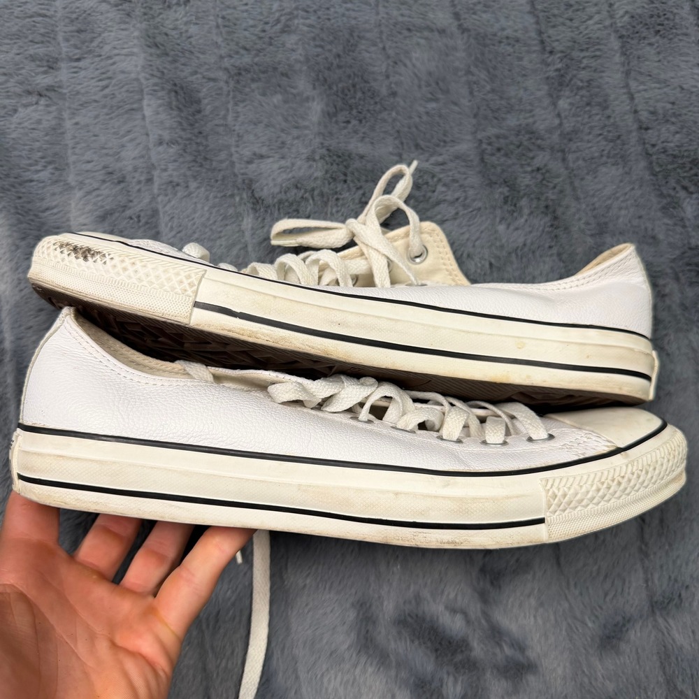 Converse Chuck Taylor All Star White Leather Low Top Mens 9 Womens 11 109058
